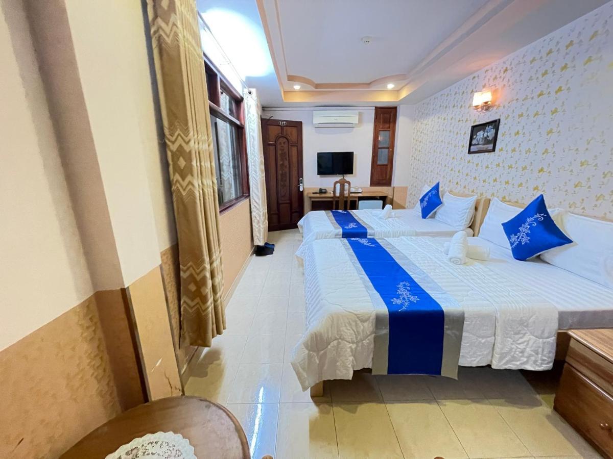 הו צ'י מין סיטי Khach San Hong Phat מראה חיצוני תמונה